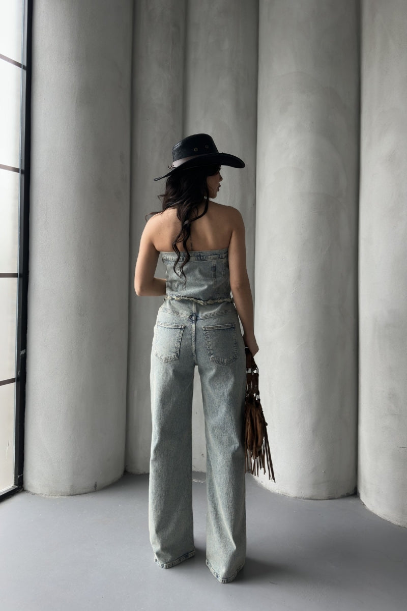 Straplez Detaylı Önü Düğmeli Kot Tulum - Buz Mavisi ve Tintli - (XS-L-6) - 3