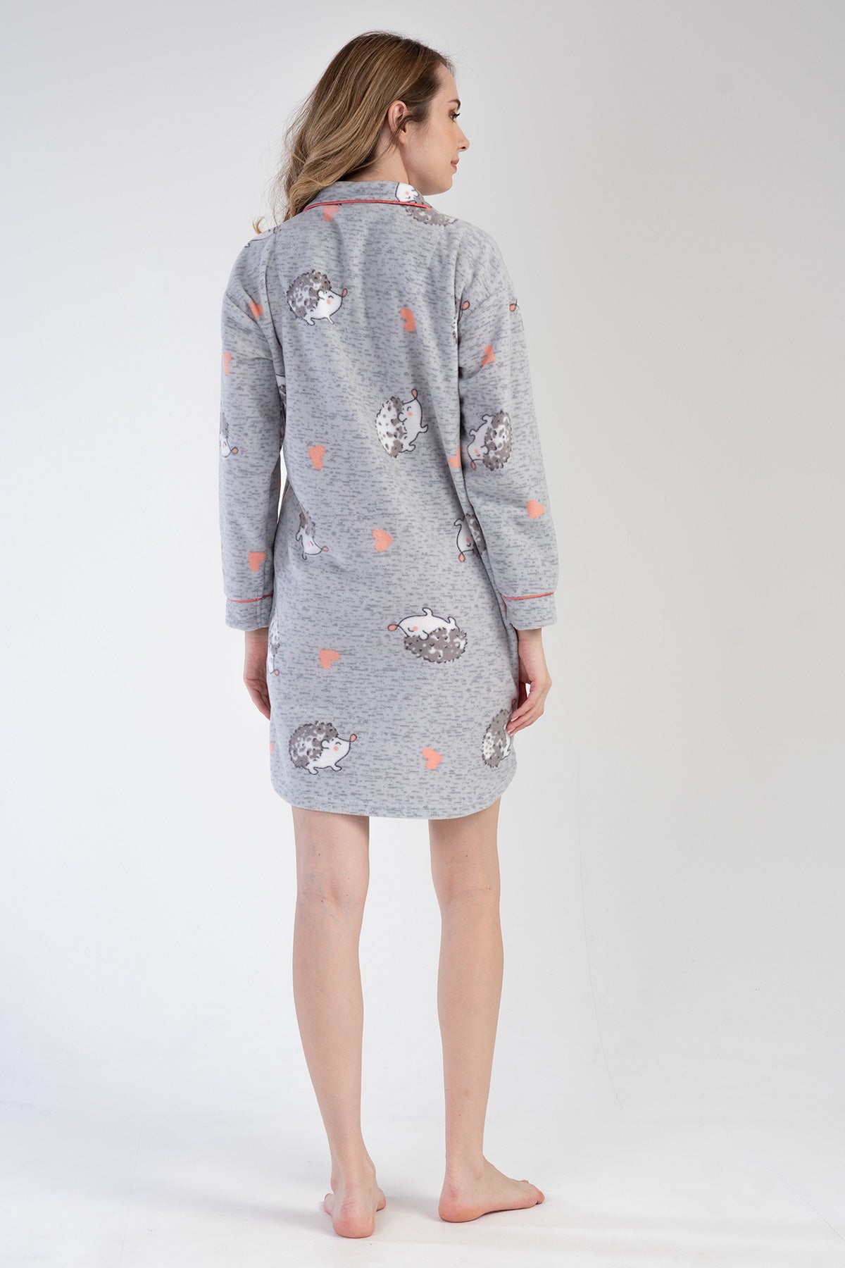 KADIN POLAR TAMAMI DUGMELI UZUN KOL ETEGI OVAL GOMLEK TUNIK