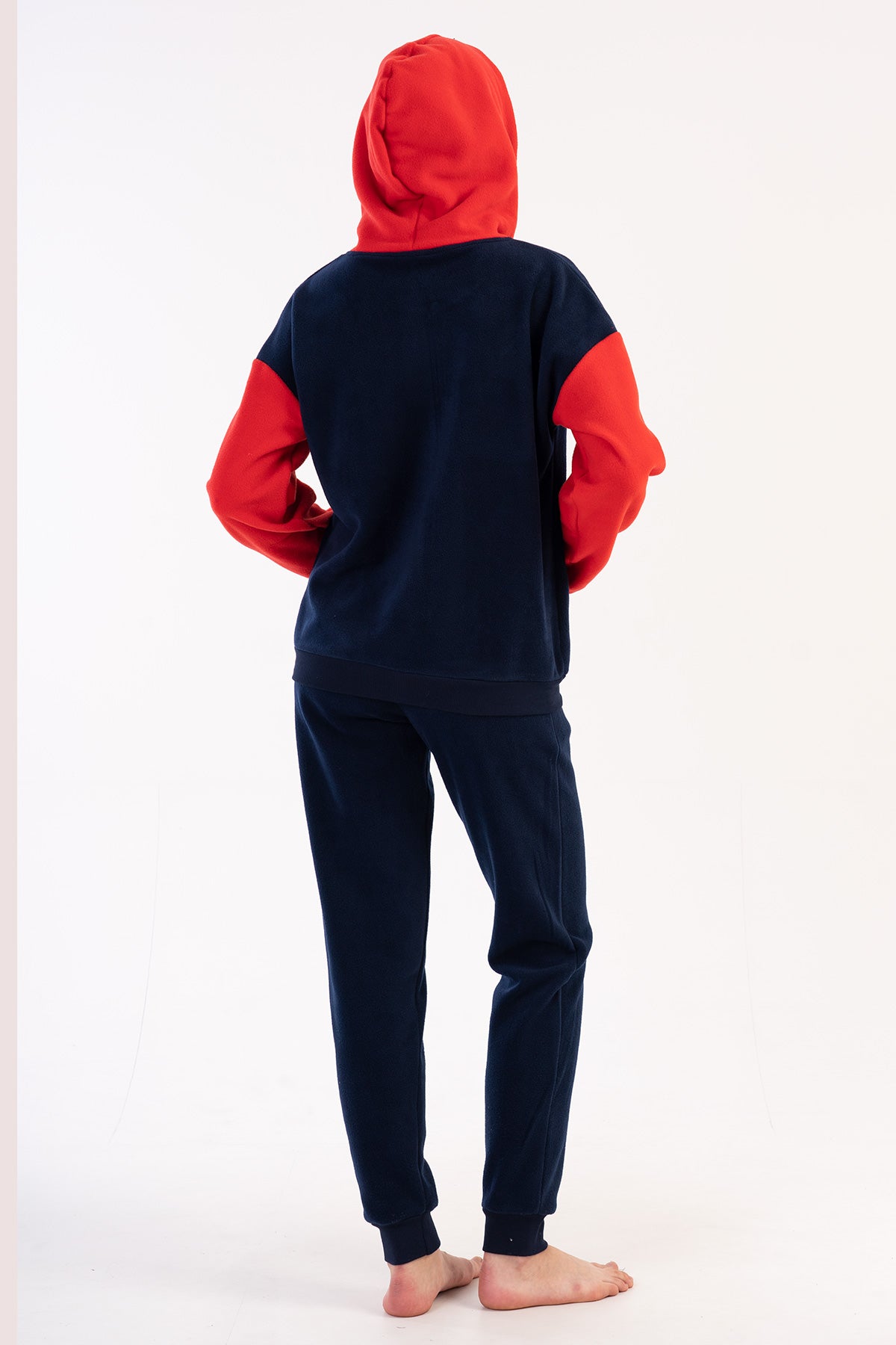 KADIN POLAR KAPSONLU FERMUARLI UZUN KOL CEPLI MANSETLI PIJAMA TAKIM