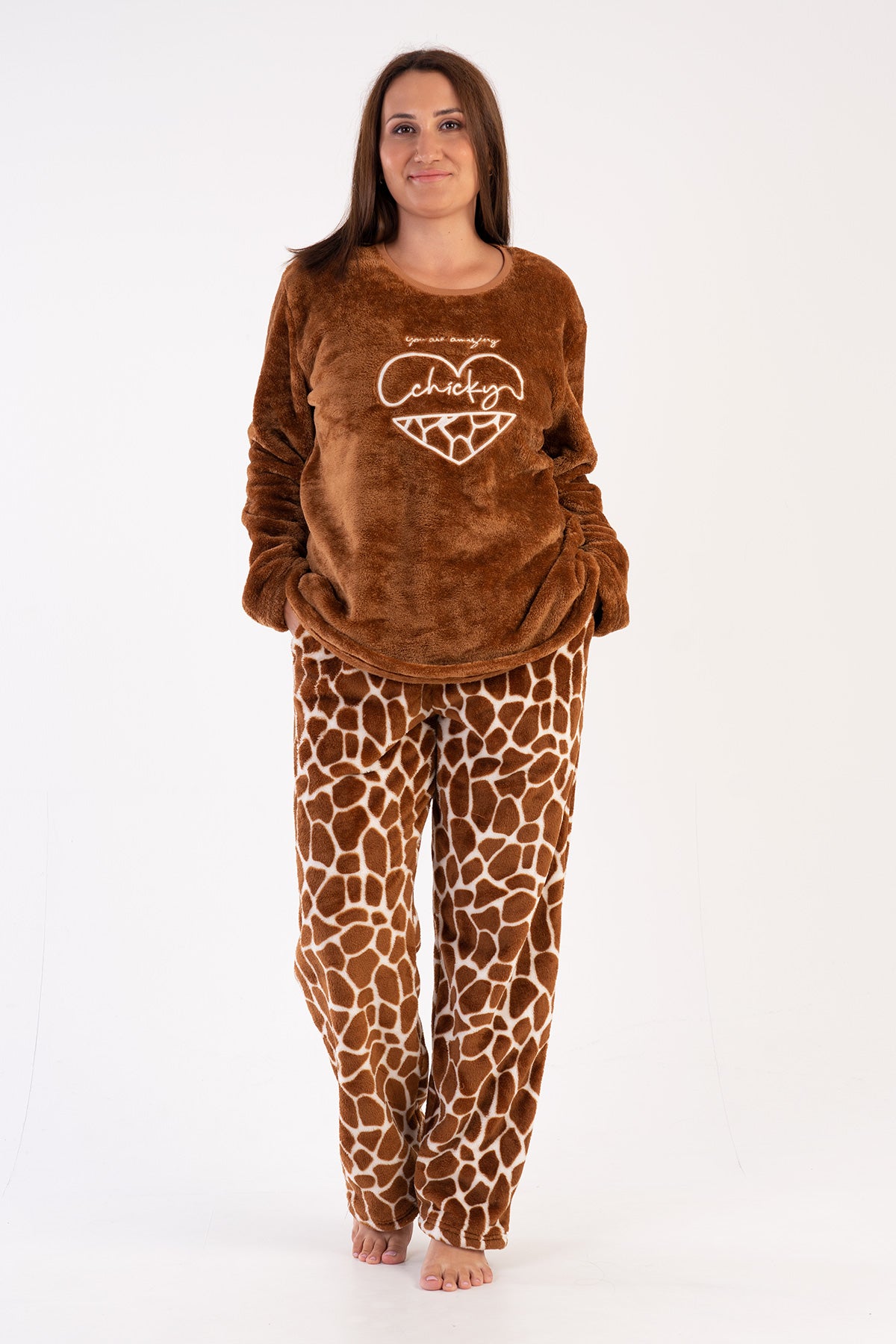 KADIN SOFT XXL O YAKA UZUN KOL ETEGI OVAL CEPLI PIJAMA TAKIM