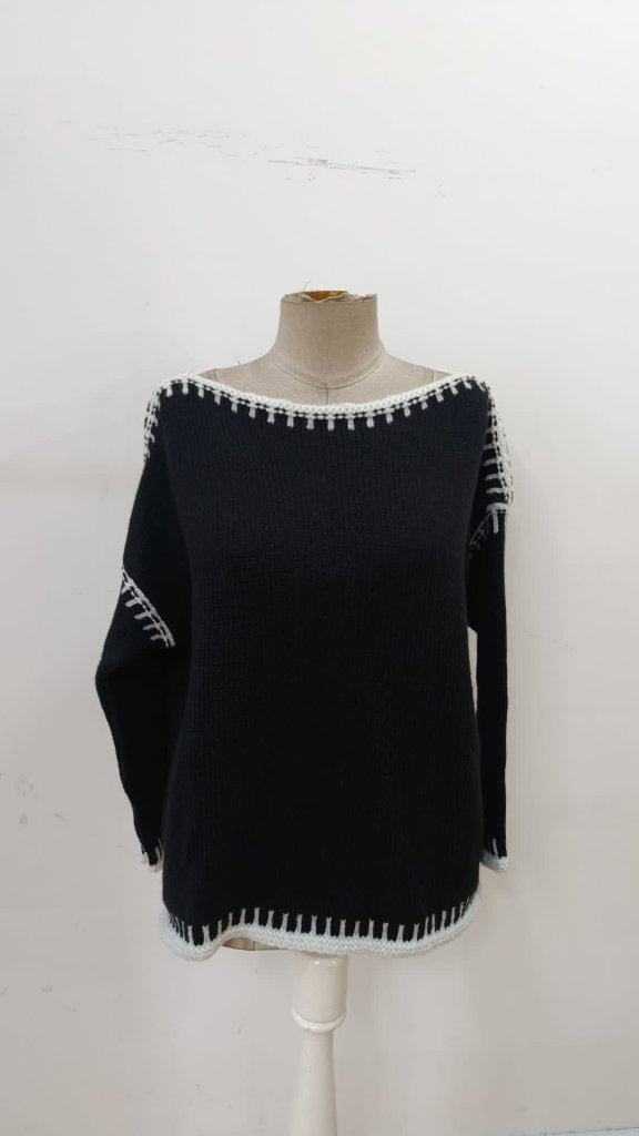 Women's Long-Sleeved Boat Neck Knit Blouse, 31652