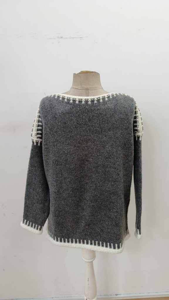 Women's Long Sleeve Boat Neck Knit Blouse, 31651