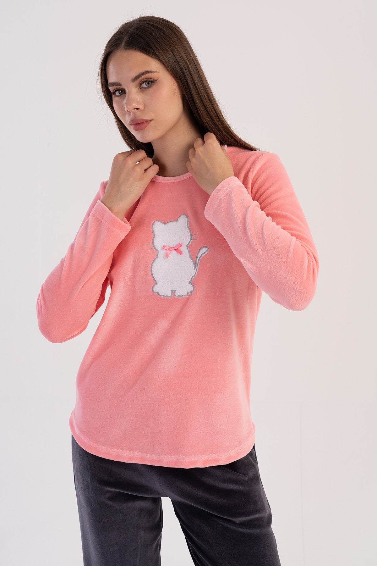 Woman Vena Velvet Pyjama Set