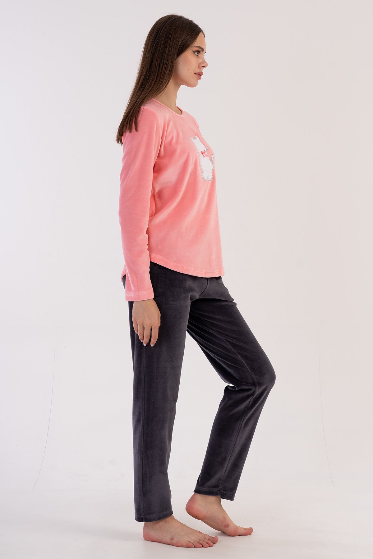 Woman Vena Velvet Pyjama Set