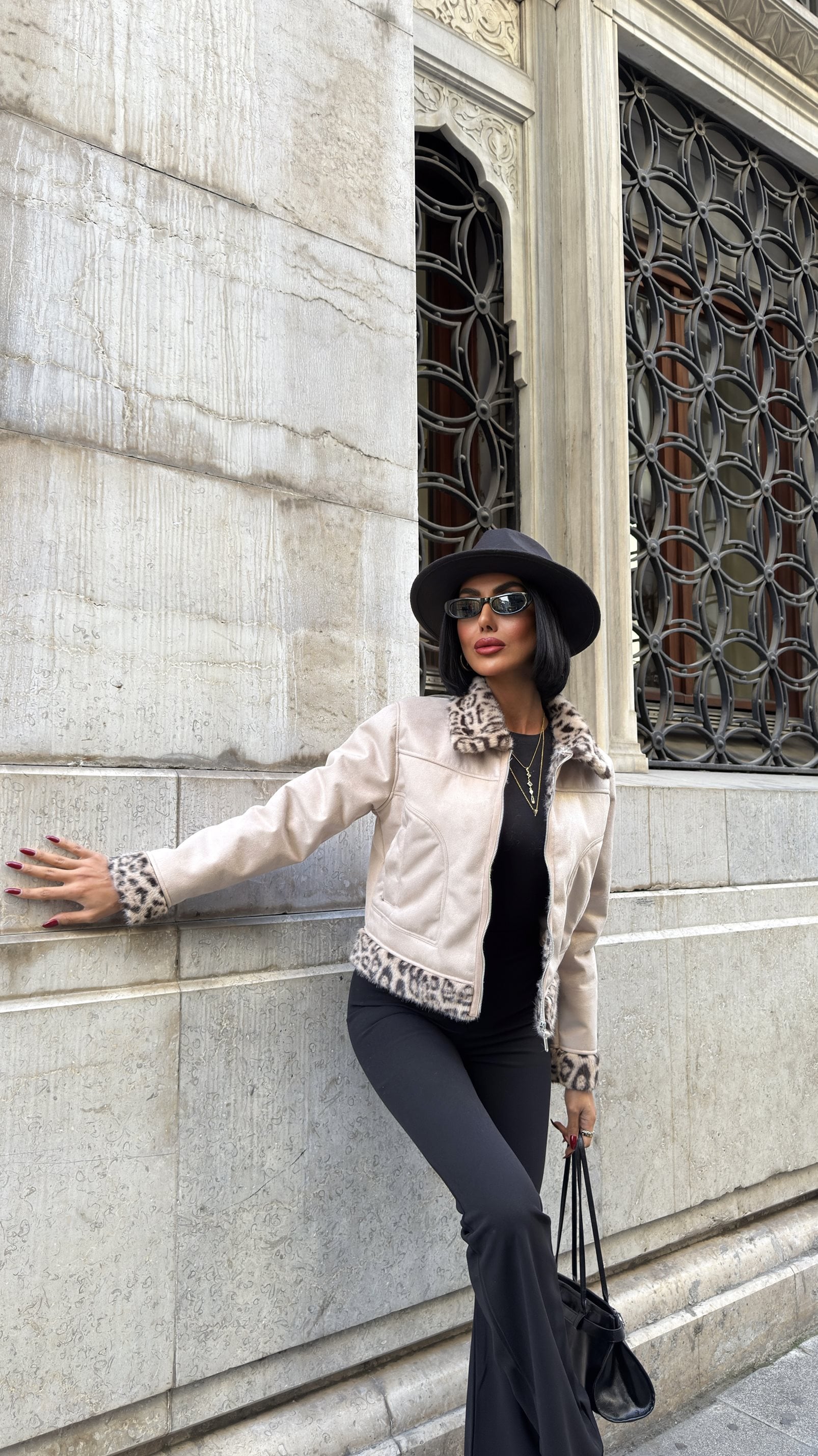 3099 REVERSIBLE JACKET