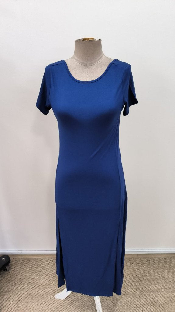 Kadın Kısa Kollu Sırt Dekolteli Yırtmaç Detaylı Viskon Elbise , 31216