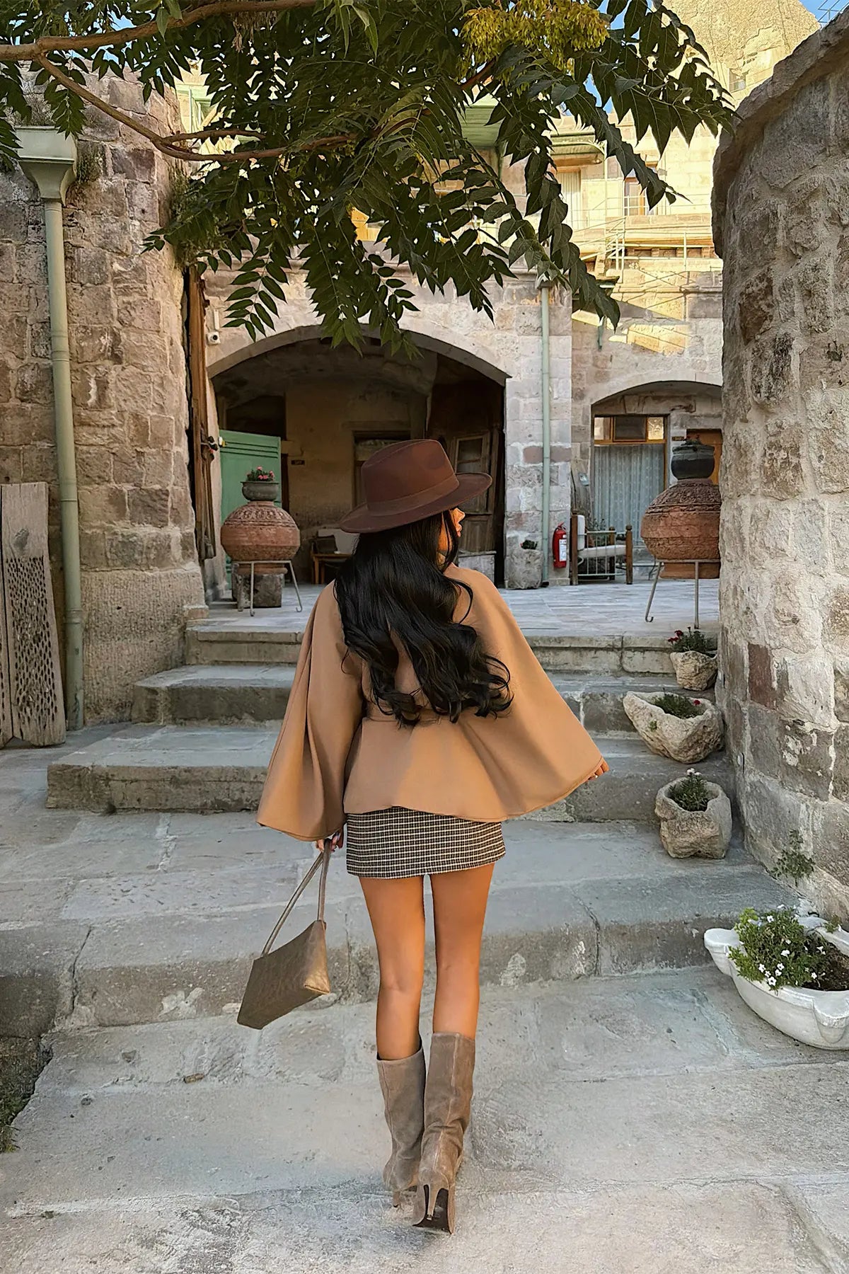 Vizon Pelerin Kol Bağlama Detay Ceket