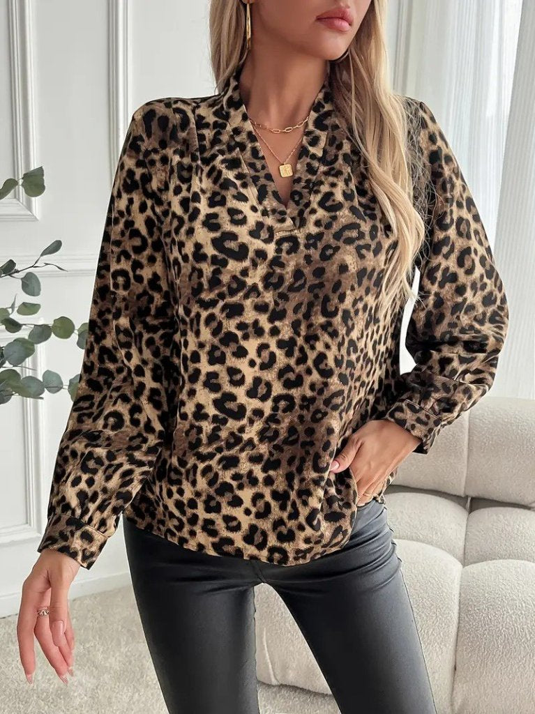 Kadın Uzun Kollu V Yakalı Modal Leopar Desenli Bluz, 31275