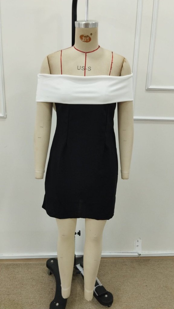 Women's Short-Sleeved Madonna Neckline Short Imported Crepe Dress with Ribbon Detail at the Back, 31591