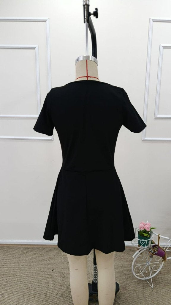 Women's Short-Sleeved Square Neck Pocket Detail Scuba Jumpsuit, 31914