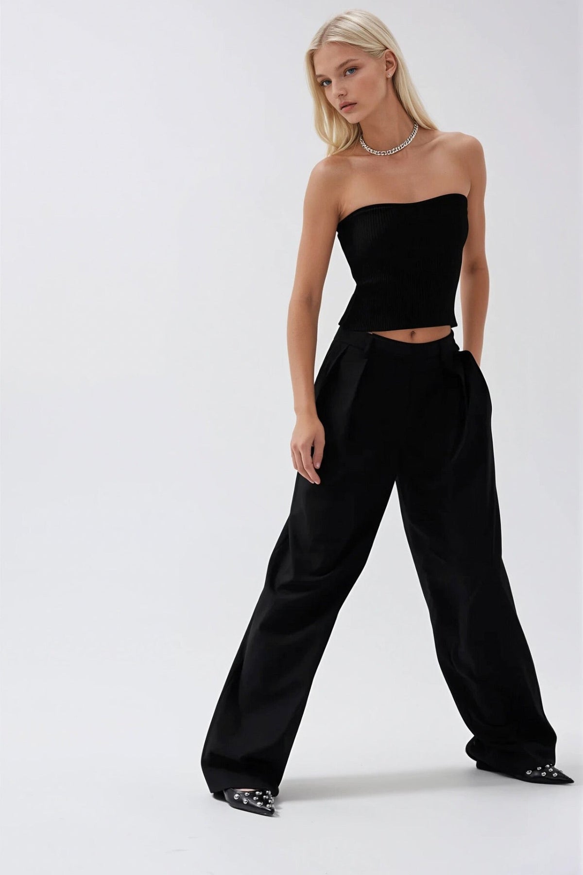 Straplez Dokulu Crop - Pembe