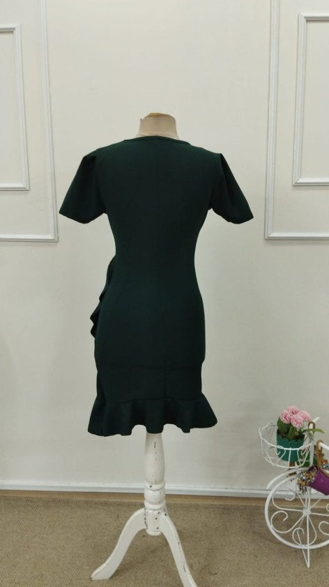 Kadın Kısa Kollu Bisiklet Yaka önden Volanlı Ithal Krep Elbise , 32791