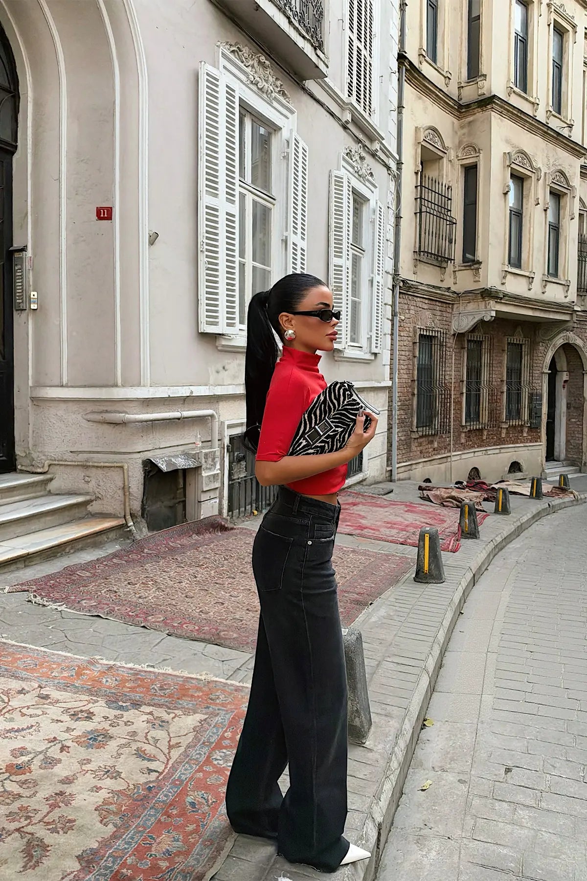 Siyah Yüksek Bel Jean