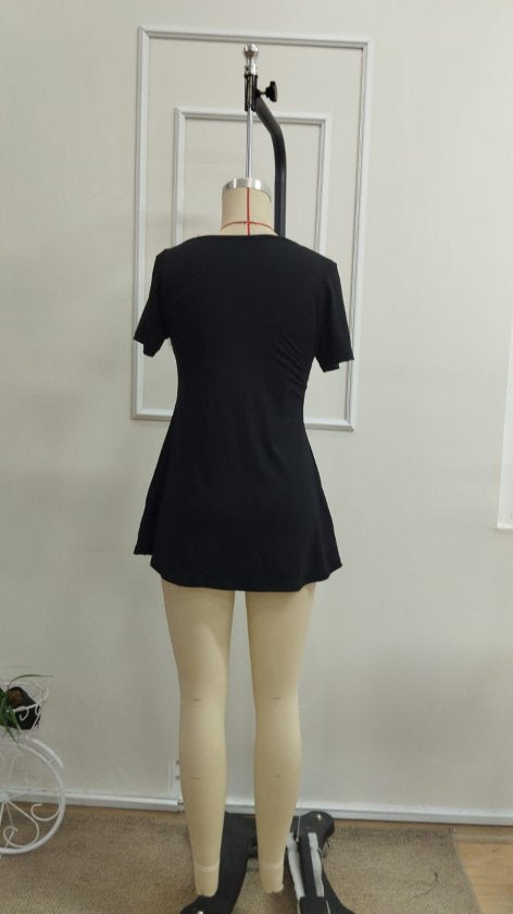 Women's Short-Sleeved Asymmetrical V-Neck Button Detail Viscose Blouse, 33343