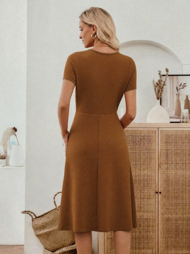 Women's Short Sleeve Crew Neck Midi Crepe Dress with Pocket Details, 33947