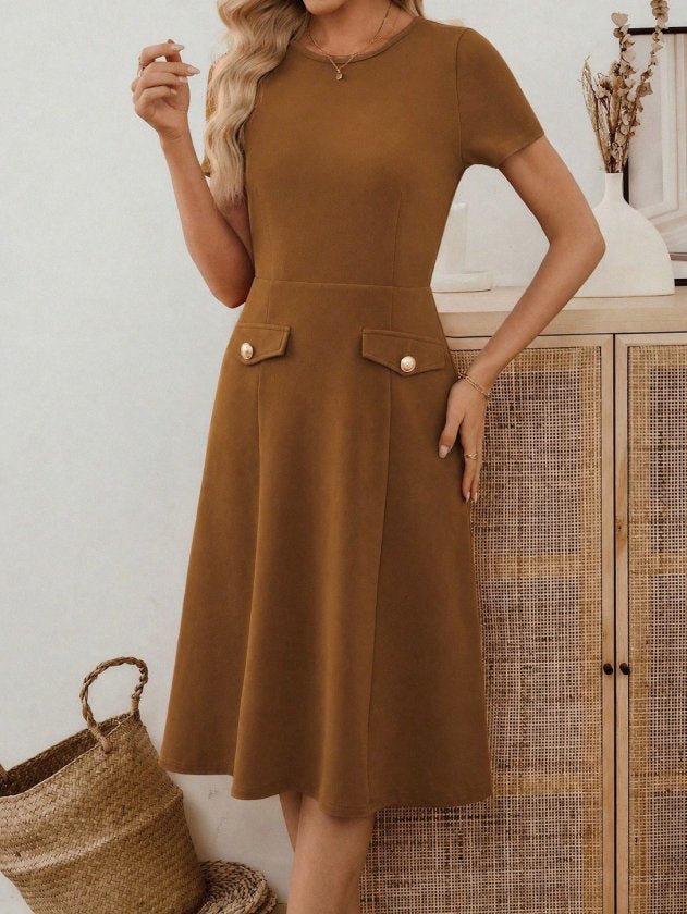 Women's Short Sleeve Crew Neck Midi Crepe Dress with Pocket Details, 33947