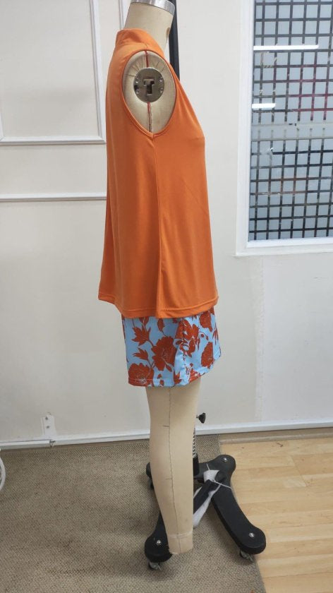 Kadın Askılı V Yakalı Sandy Bluz Ve Desenli Short Ikili Takım, 38393