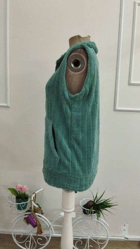 Kadın Kolsuz önden Fermuarlı Cepli Peluş Ceket, 38668