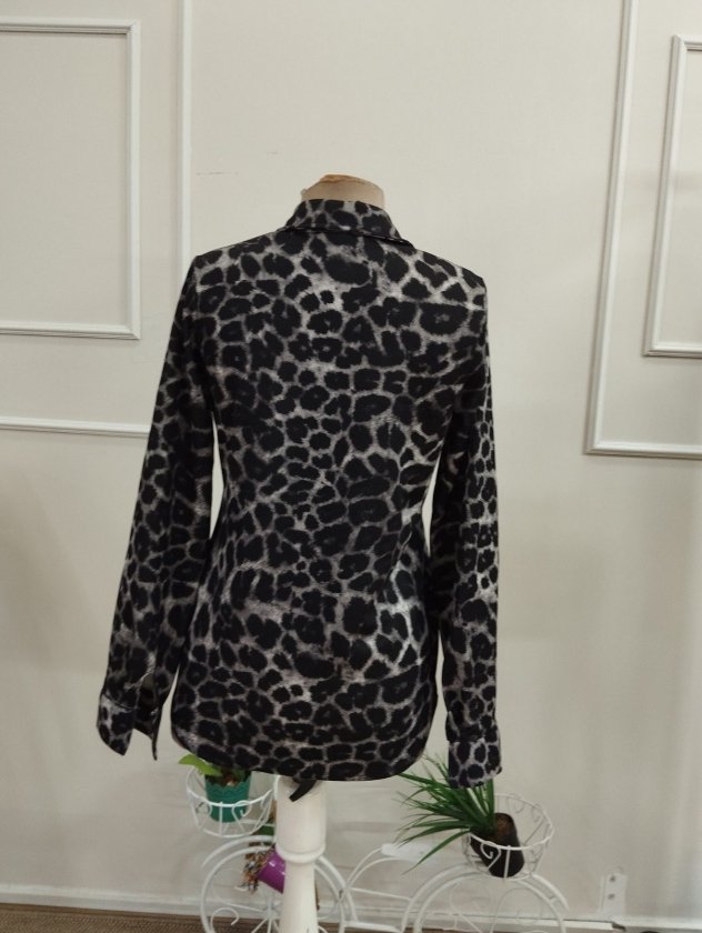 Kadın Uzun Kollu Yakalı önden Düğmeli Leopar Desenli Modal Gömlek Bluz, 38724