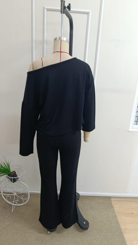 Kadın Tek Omuzdan Açık Uzun Kollu Kısa Modal Bluz Ve Pantolon Ikili Takım, 38998
