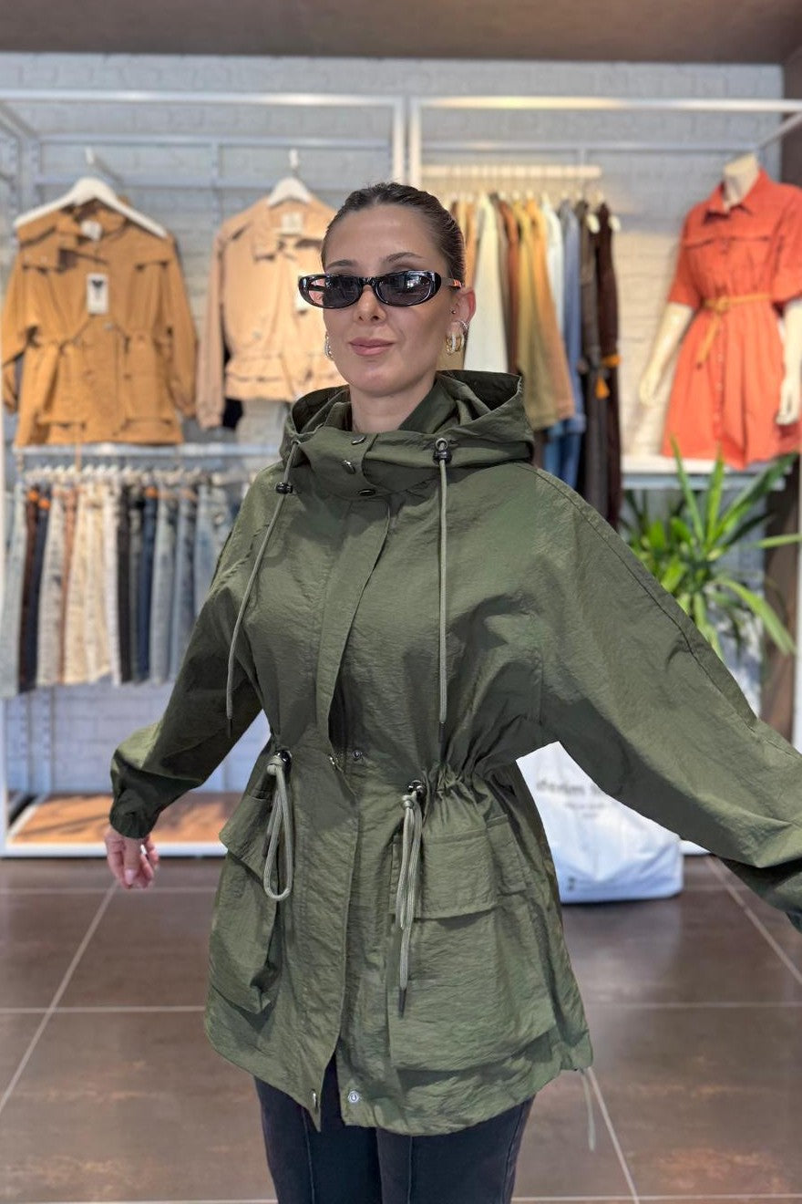Beli Büzgülü Kapüşonlu Yağmurluk 6319