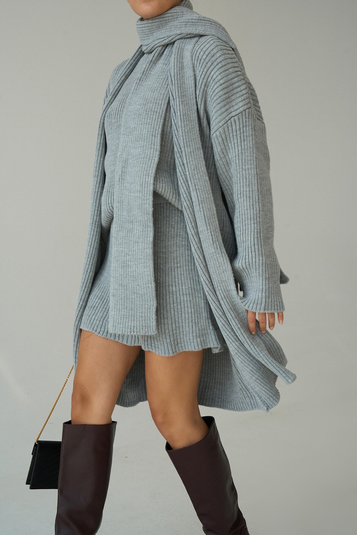 Gray 4-Piece Set