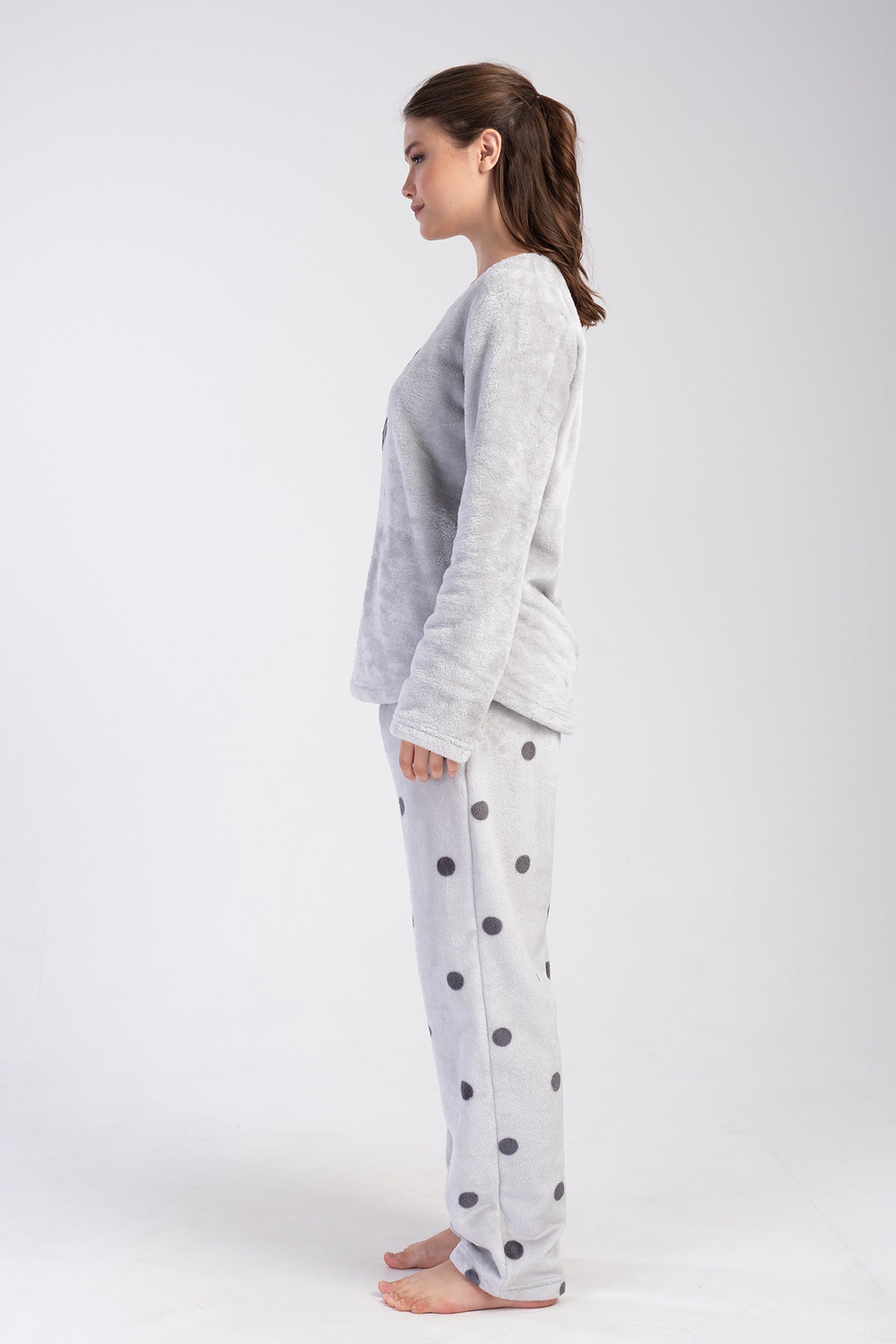 KADIN SOFT XXL O YAKA UZUN KOL ETEGI OVAL CEPLI PIJAMA TAKIM