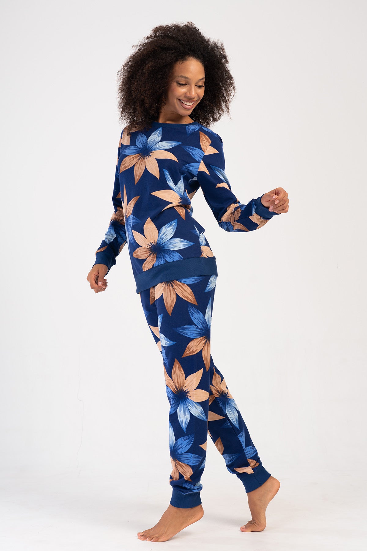 KADIN 2IPLIK O YAKA UZUN KOL MANSETLI CEPLI PIJAMA TAKIM - INDIGO