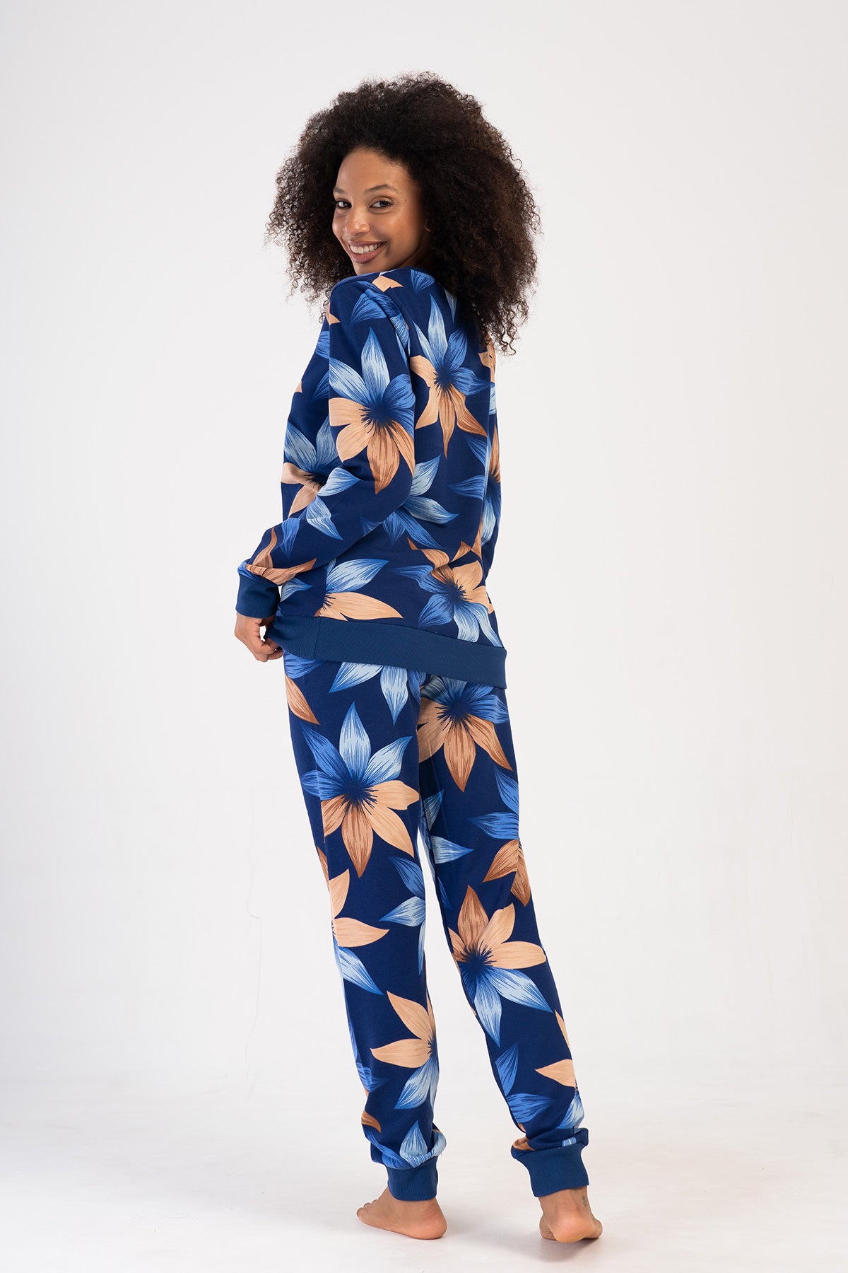 KADIN 2IPLIK O YAKA UZUN KOL MANSETLI CEPLI PIJAMA TAKIM - INDIGO