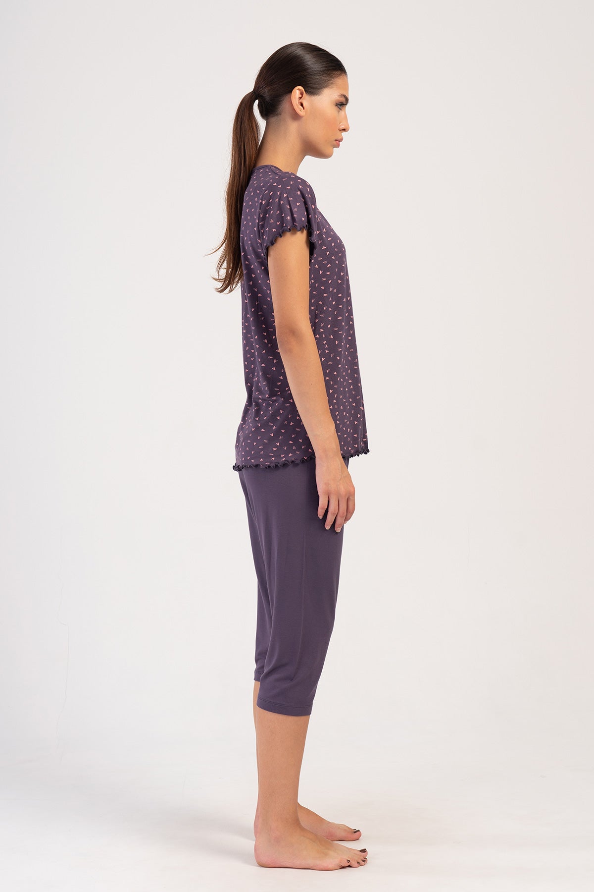 KADIN LYC VISCON KAYIK YAKA KISA KOL BIBILALI ETEGI OVAL KAPRI TAKIM