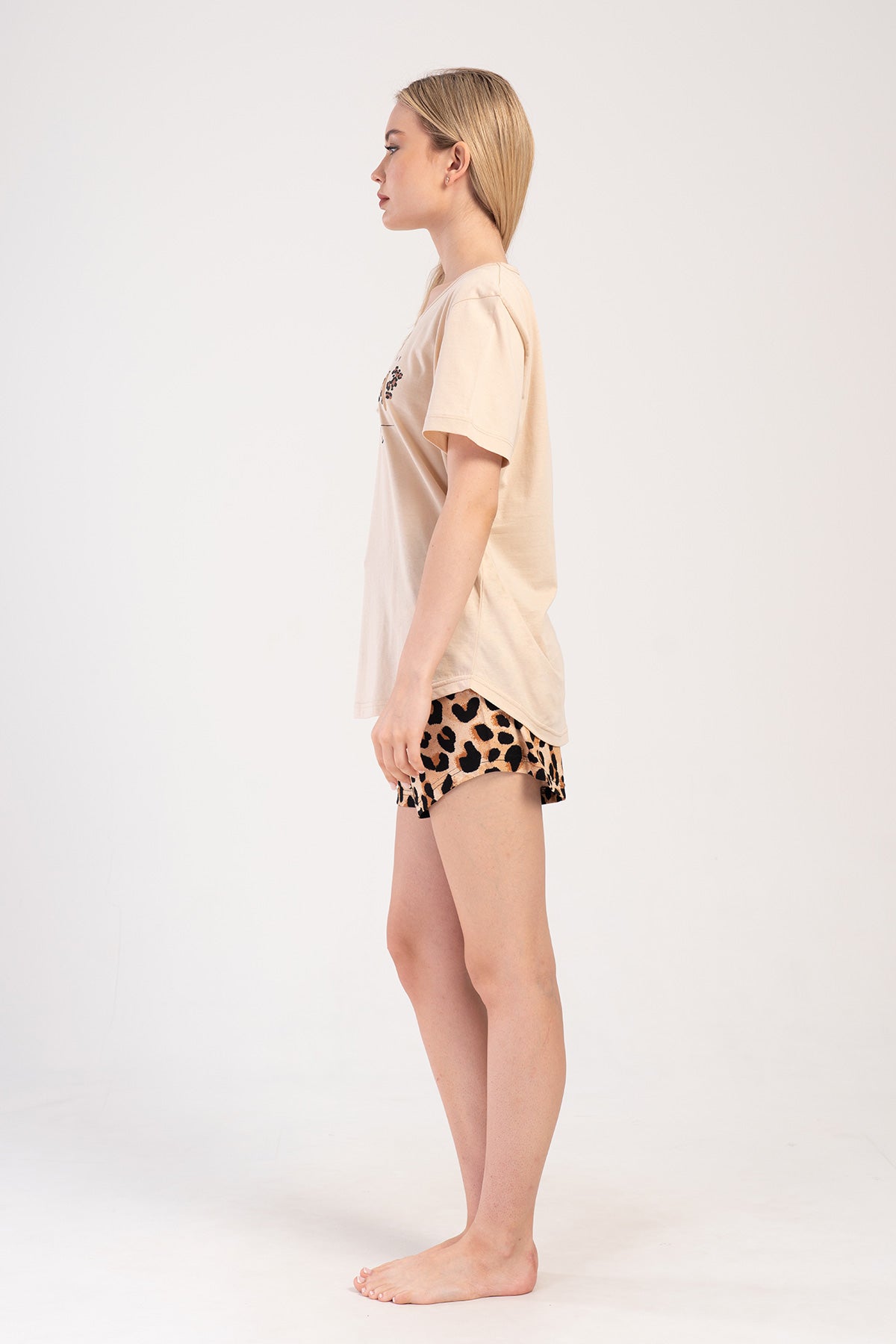 KADIN P.SUPREM XXL O YAKA KISA KOL ETEGI OVAL SORT TAKIM