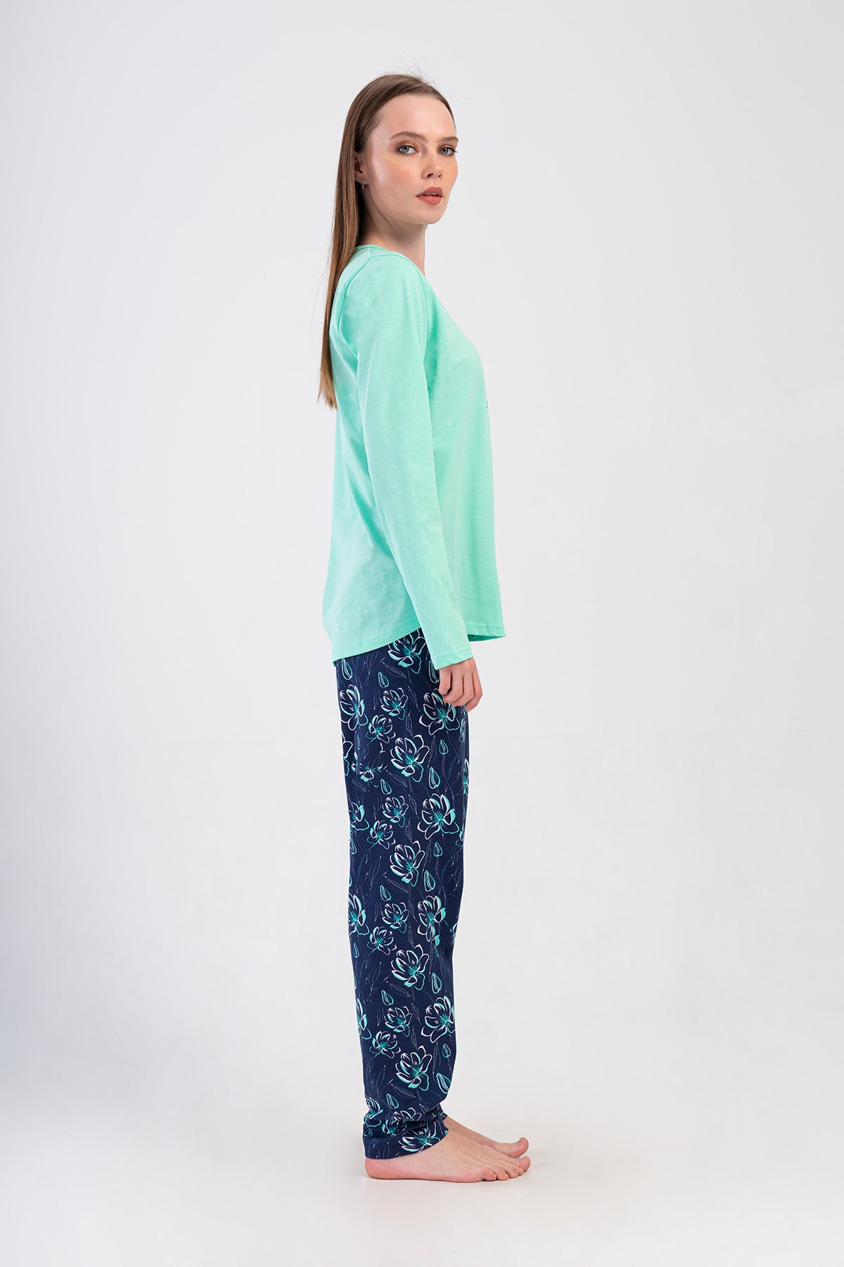 KADIN P.SUPREM XXL O YAKA UZUN KOL ETEGI OVAL PIJAMA TAKIM