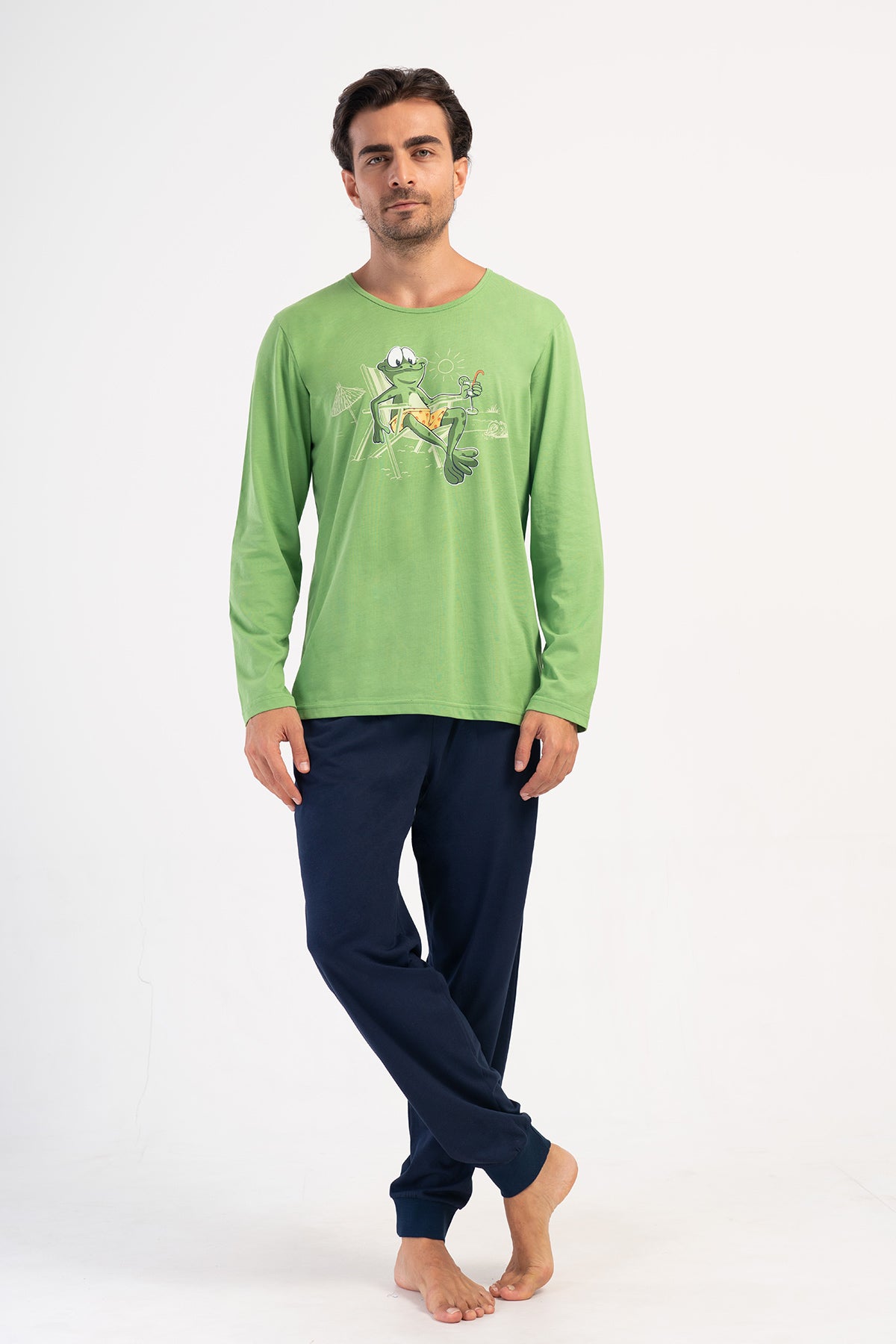 CEPLI ERKEK P.SUPREM O YAKA UZUN KOL MANSETLI PIJAMA TAKIM