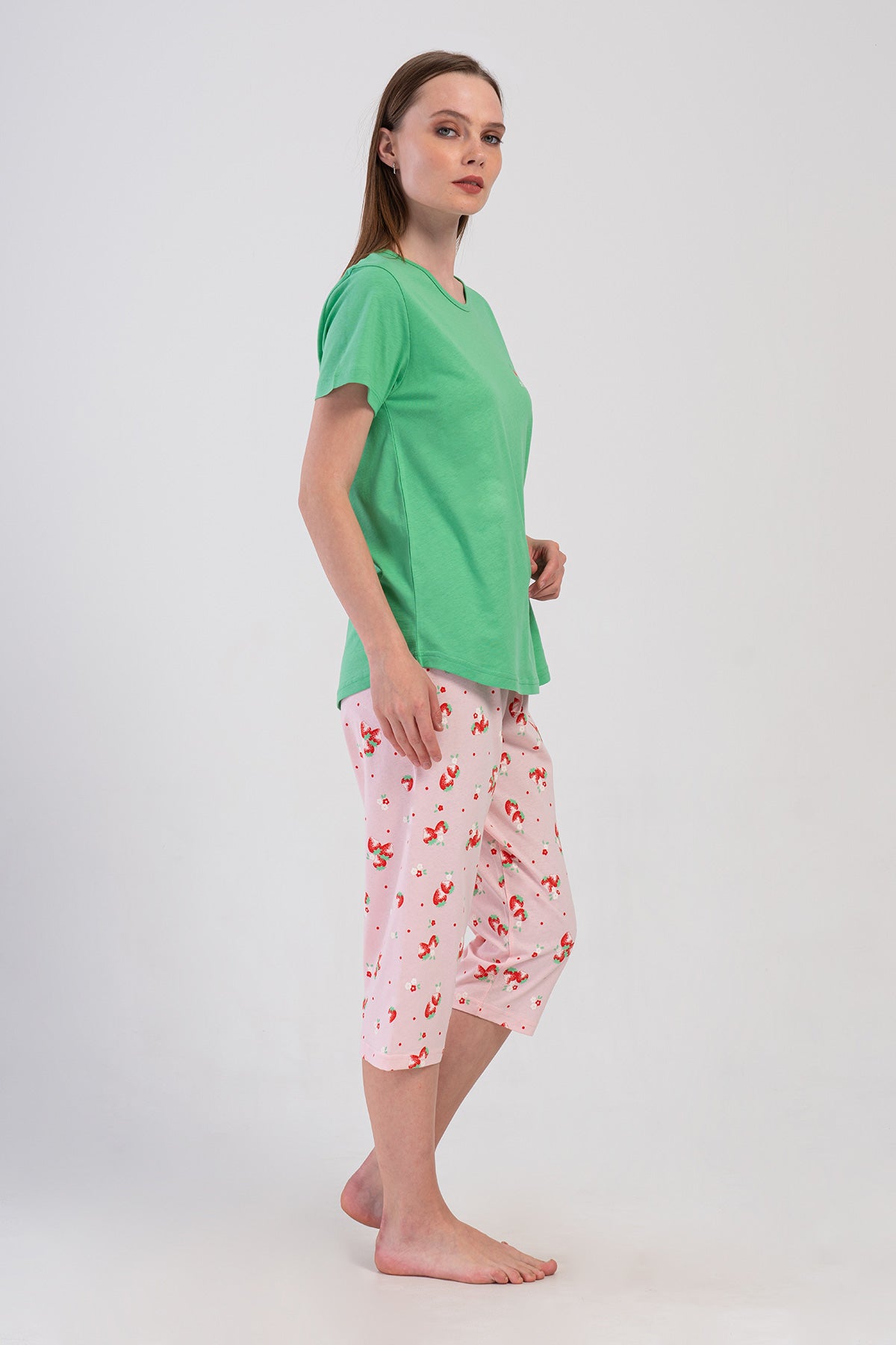 KADIN P.SUPREM XXL O YAKA KISA KOL ETEGI OVAL KAPRI TAKIM