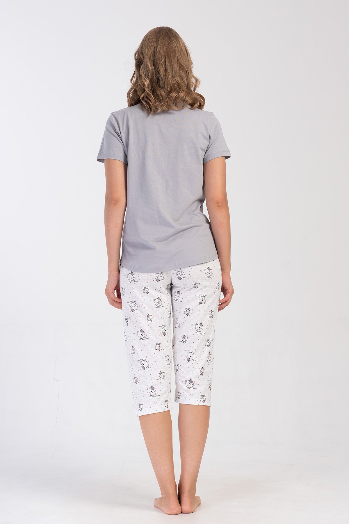 KADIN P.SUPREM O YAKA KISA KOL ETEGI OVAL KAPRI TAKIM