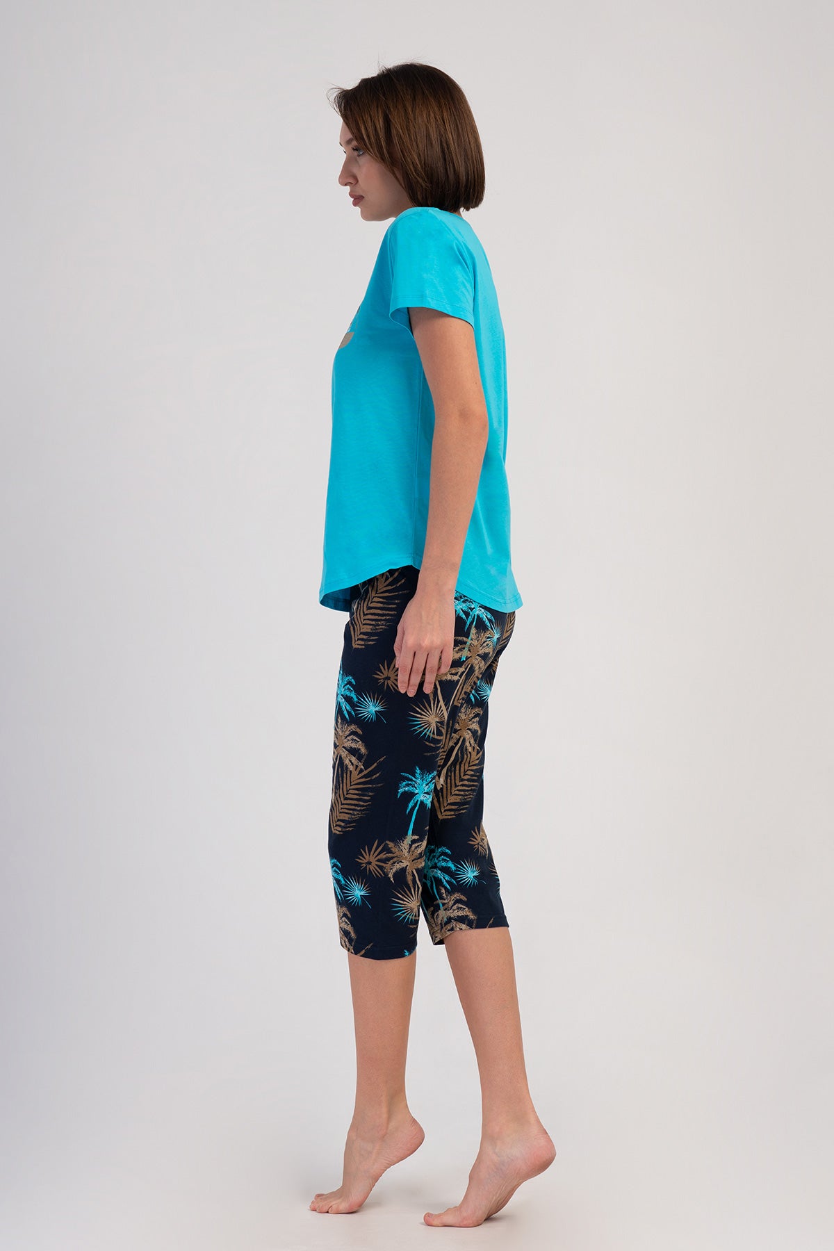 KADIN P.SUPREM O YAKA KISA KOL ETEGI OVAL KAPRI TAKIM