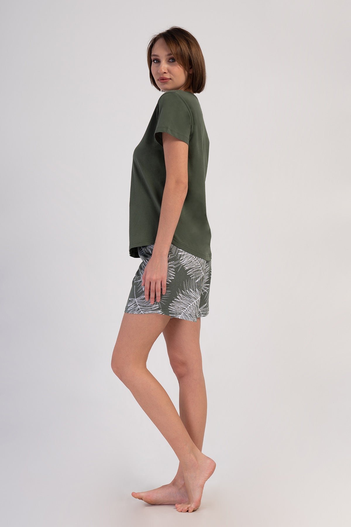 KADIN P.SUPREM O YAKA KISA KOL ETEGI OVAL SORT TAKIM