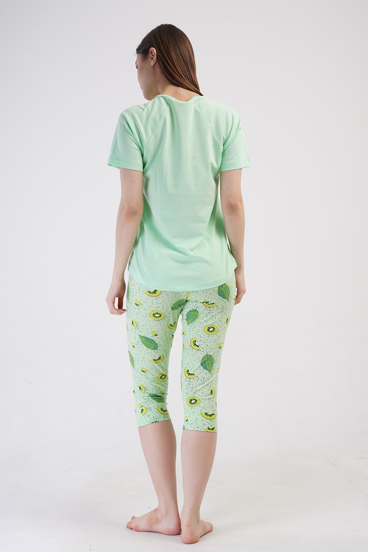 KADIN LYC SUPREM O YAKA REGLAN KISA KOL ETEGI OVAL MANSETLI KAPRI TAKIM