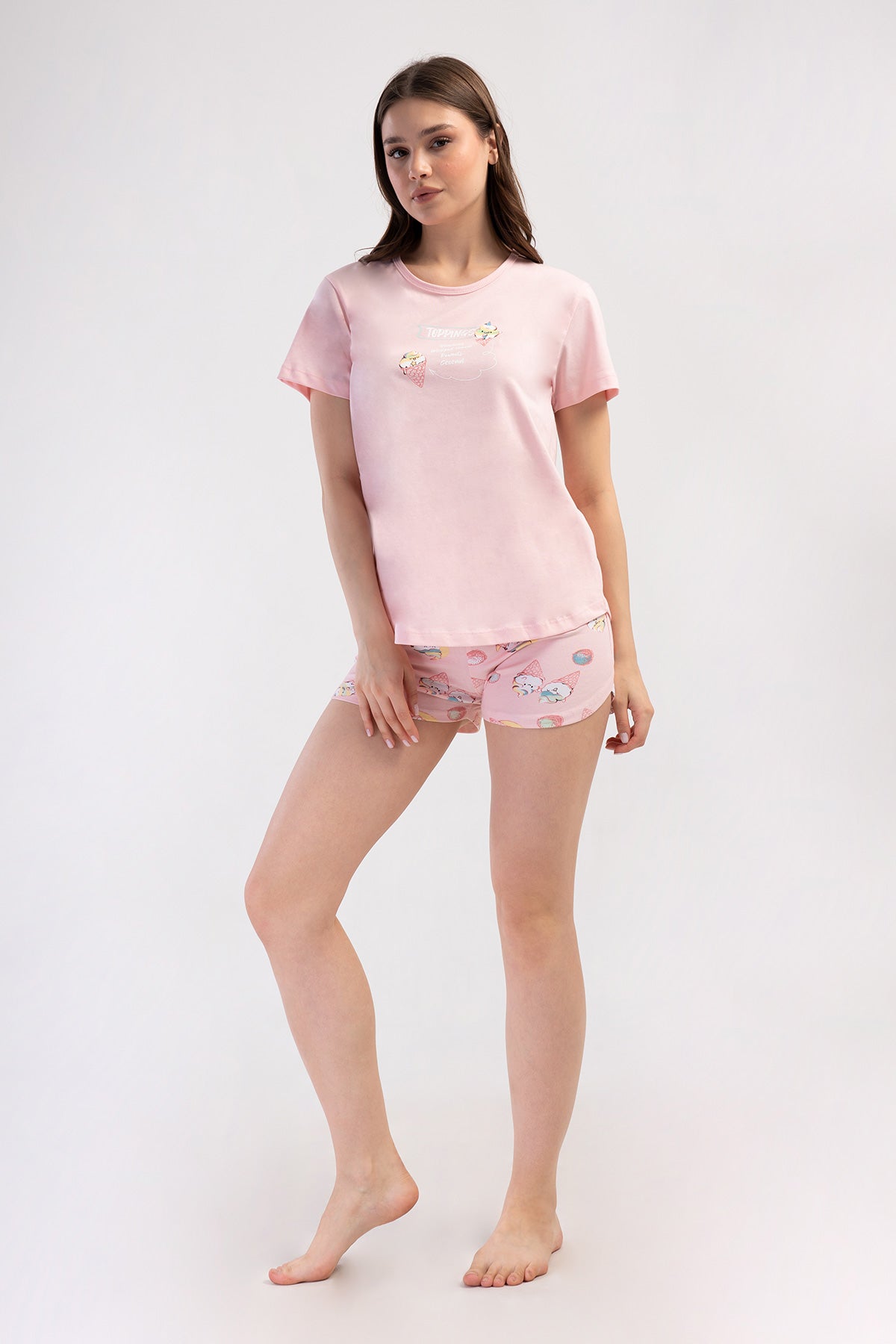 KADIN LYC SUPREM O YAKA KISA KOL ETEGI OVAL SORT TAKIM