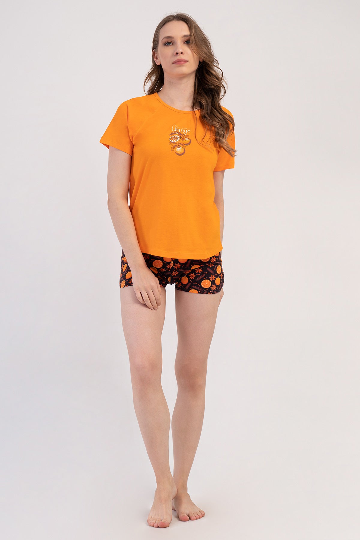 KADIN LYC SUPREM O YAKA REGLAN KISA KOL ETEGI OVAL SORT TAKIM