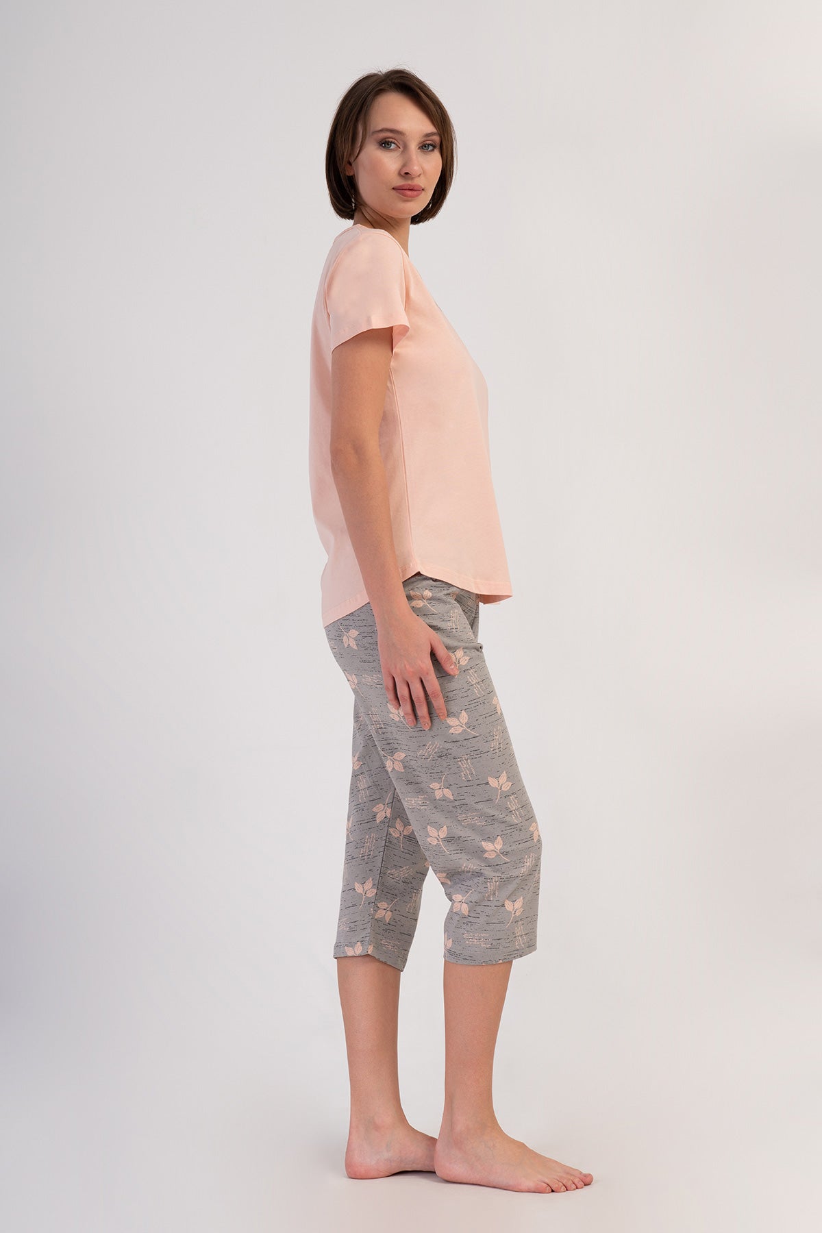 KADIN P.SUPREM O YAKA KISA KOL ETEGI OVAL KAPRI TAKIM