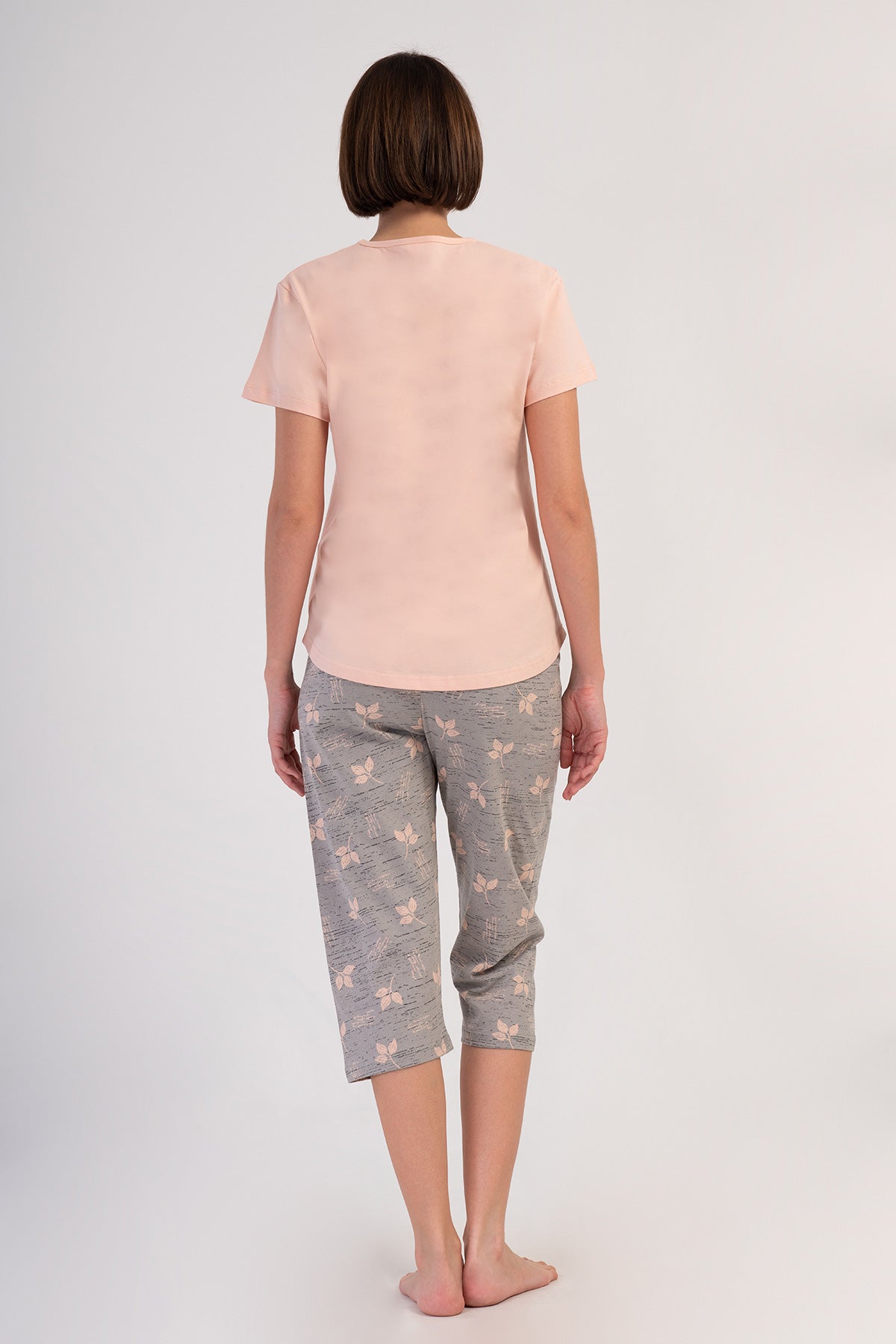 KADIN P.SUPREM O YAKA KISA KOL ETEGI OVAL KAPRI TAKIM