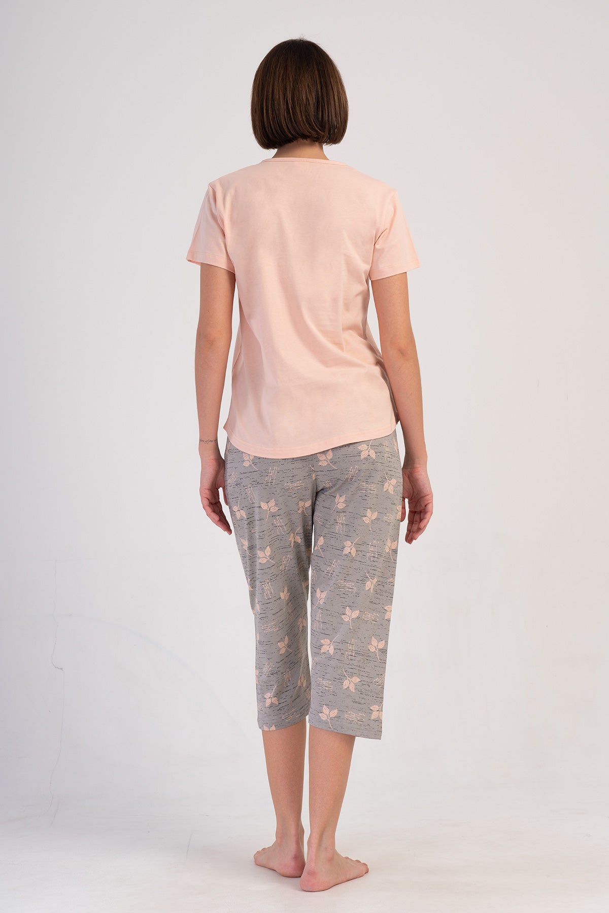 KADIN P.SUPREM O YAKA KISA KOL ETEGI OVAL KAPRI TAKIM