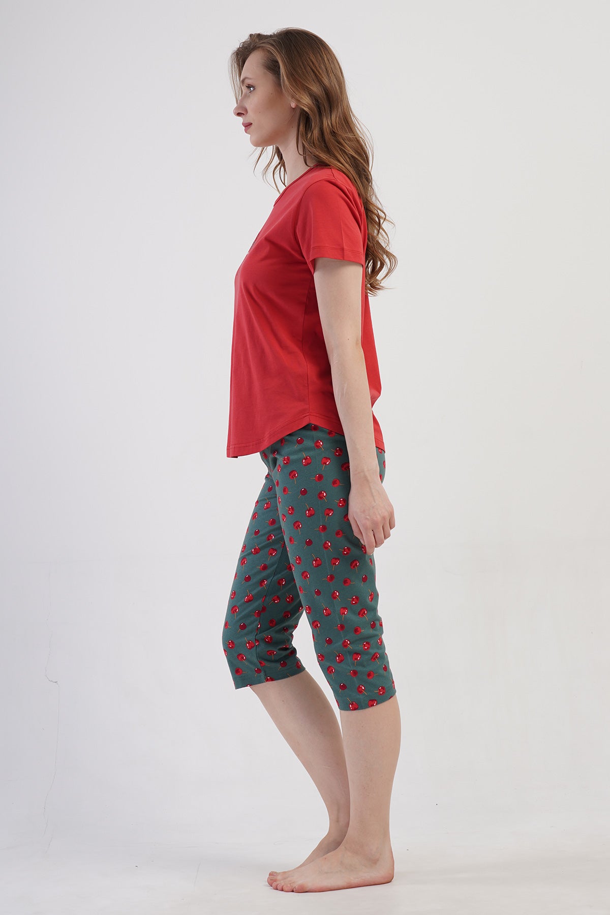 KADIN P.SUPREM O YAKA KISA KOL ETEGI OVAL KAPRI TAKIM