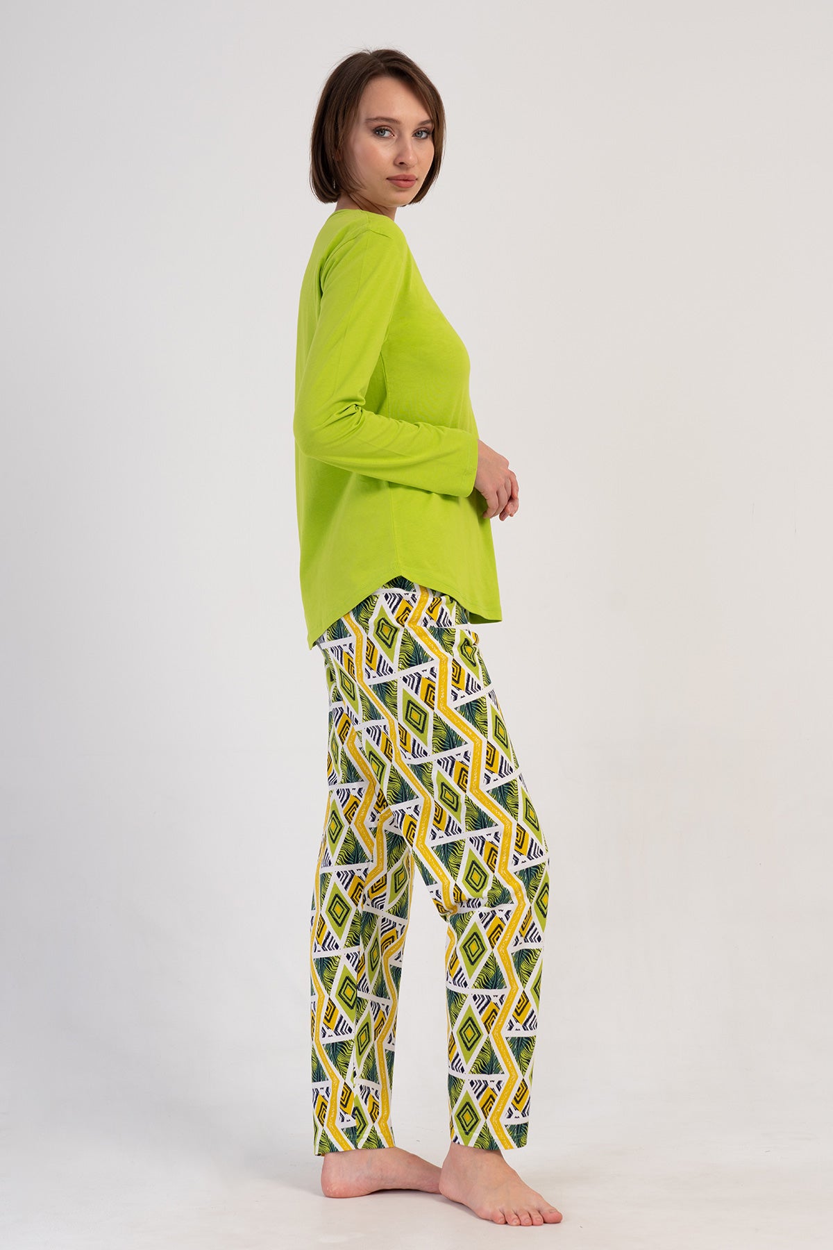 KADIN P.SUPREM O YAKA UZUN KOL ETEGI OVAL PIJAMA TAKIM - YESIL