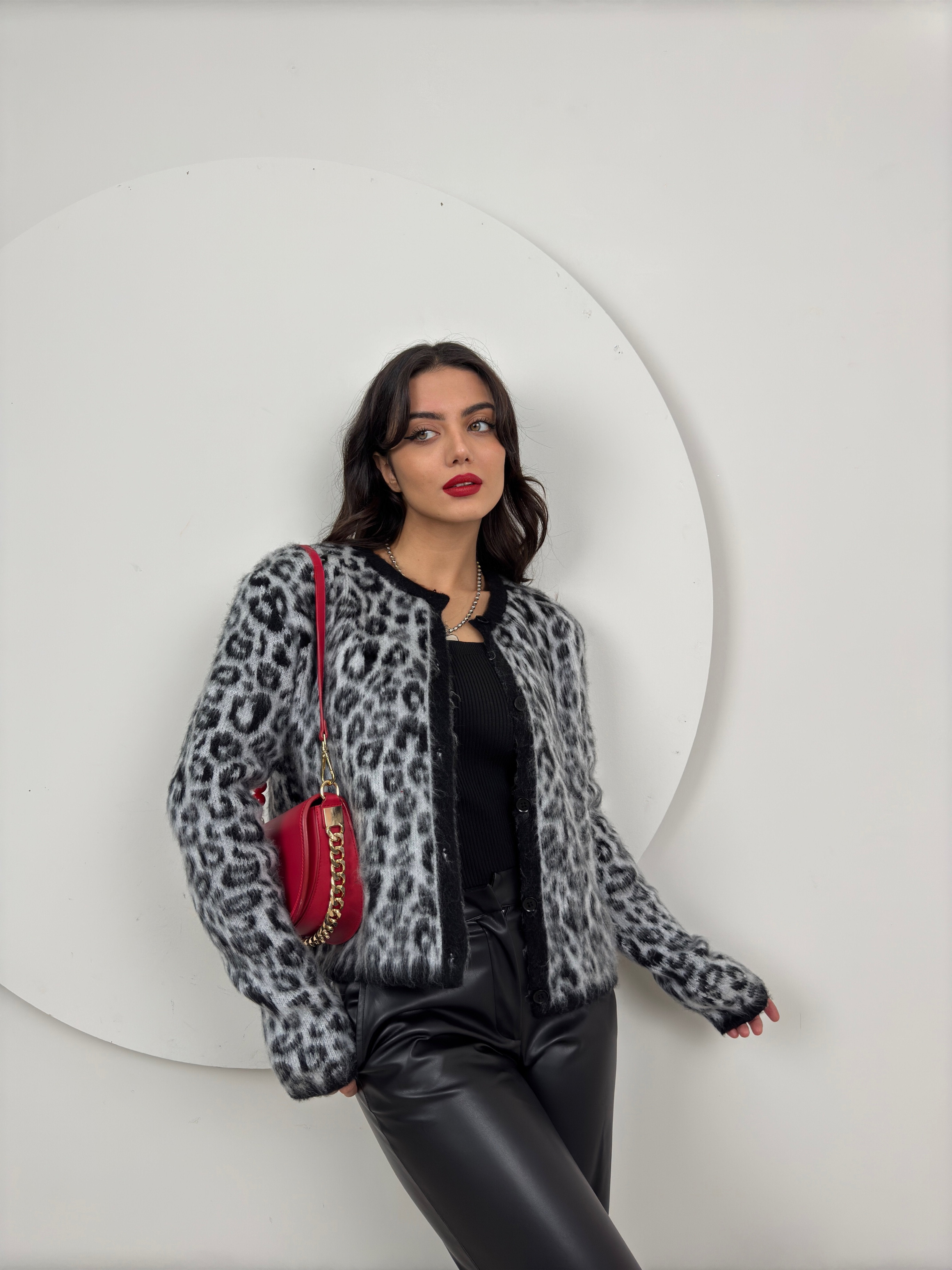 5017 LEOPAR DESEN TRİKO HIRKA