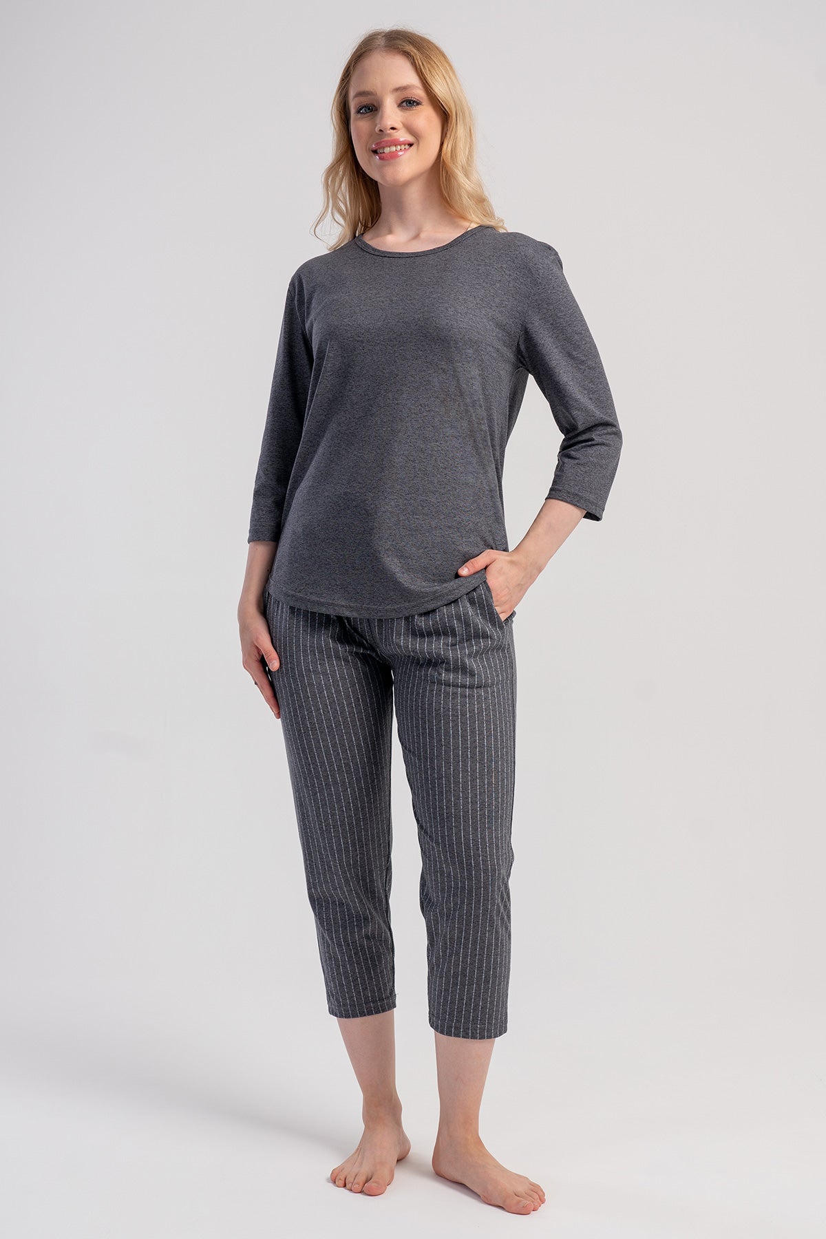 KADIN P.SUPREM O YAKA 3/4KOL CEPLI 7/8 BOY PIJAMA TAKIM - GRI