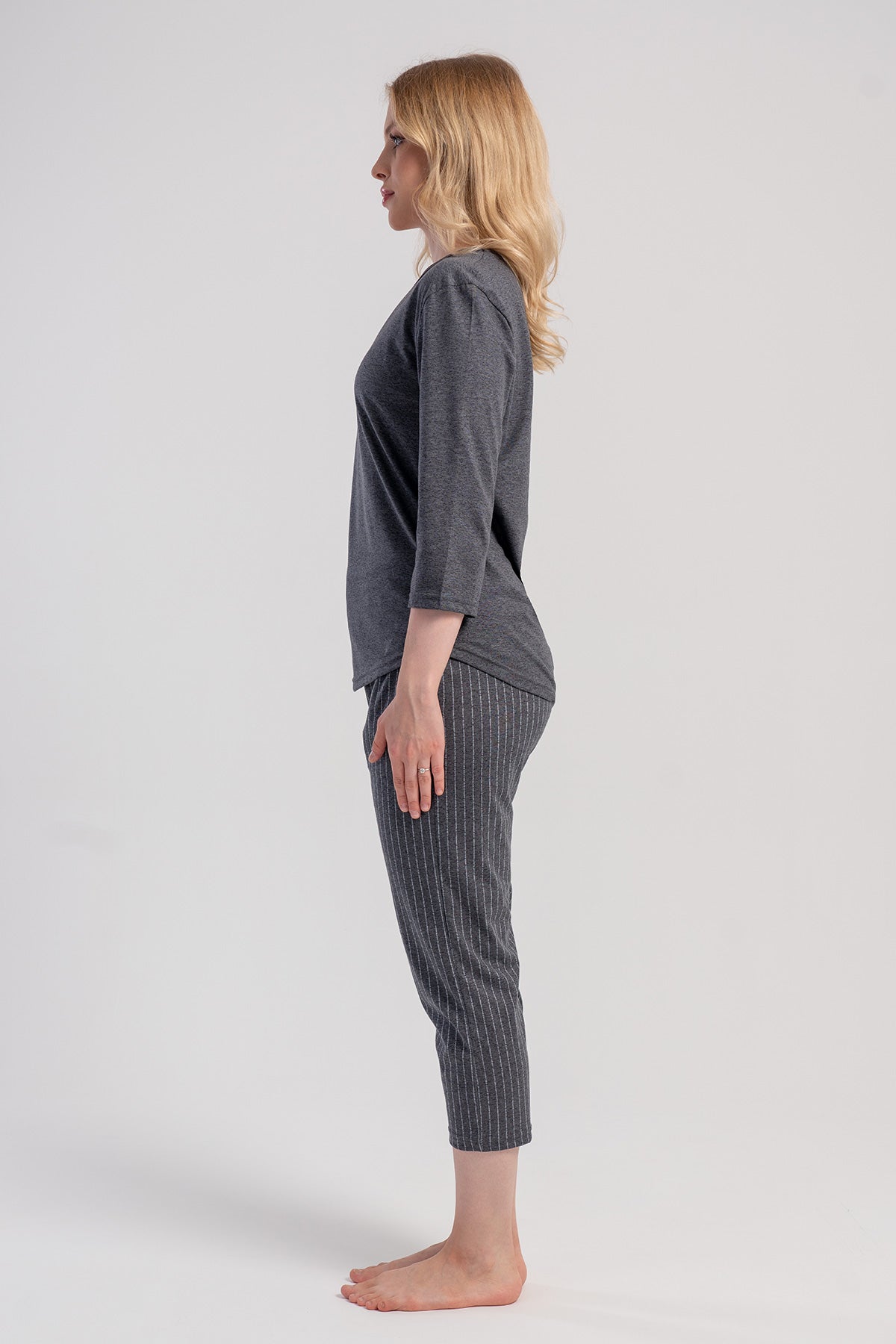 KADIN P.SUPREM O YAKA 3/4KOL CEPLI 7/8 BOY PIJAMA TAKIM - GRI