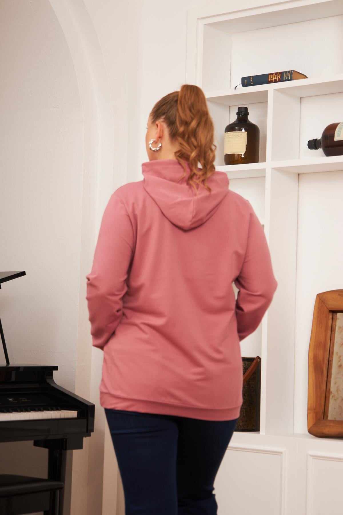 Kapşonlu Büyük Beden Gülkurusu Sweatshirt