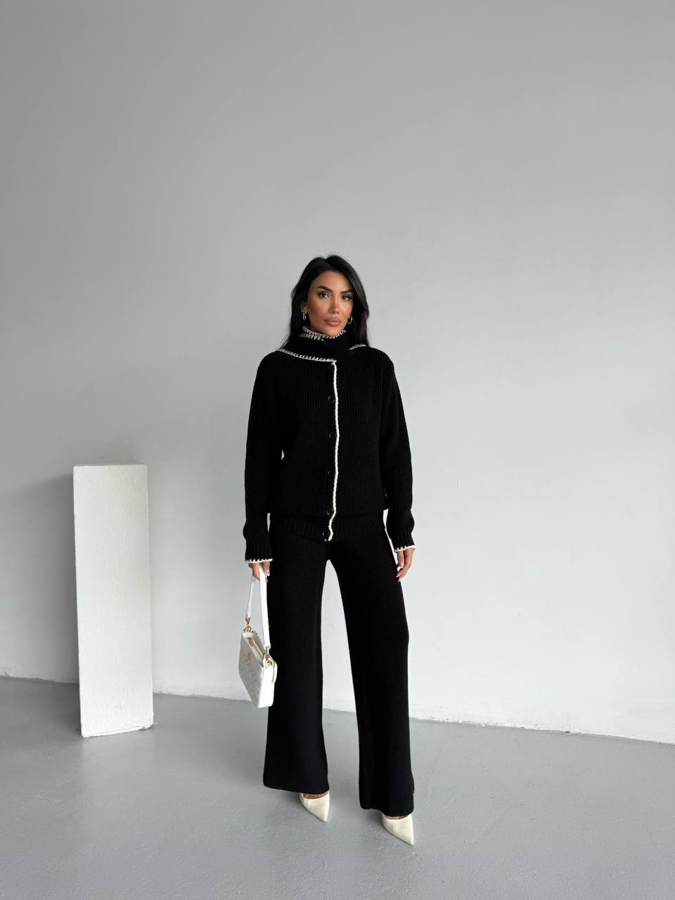 Şal Yaka Triko Takım